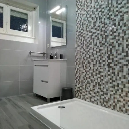 Tomarhousing - Garden
