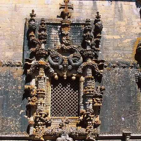 Tomarhousing - Garden Apartman Tomar