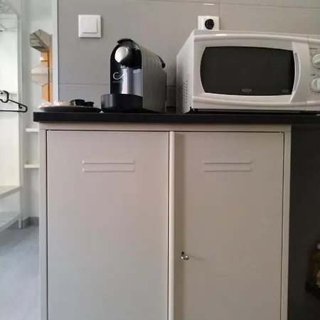 Tomarhousing - Garden Apartment