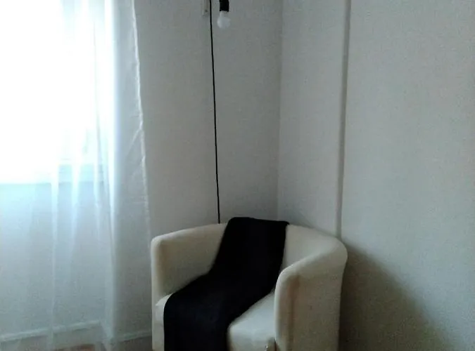 Tomarhousing - Garden Apartament *