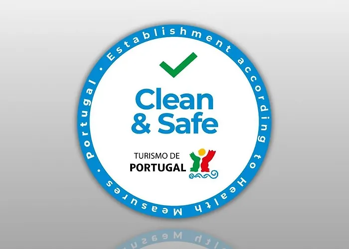 Tomarhousing - Garden Apartament *