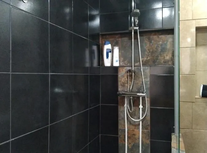 Tomarhousing - Garden Apartament Tomar